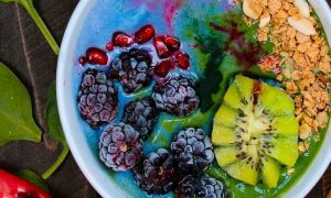 healthy fruit bowl blackberry kiwi oat leaf